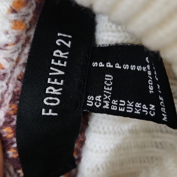 Influencer Cozy Turtle Neck Sweater Small Aztec Tribal Fall Winter Photo Shoot - Picture 8 of 8